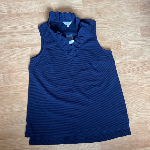 NWT Crown & Ivy Navy Blue Sleeveless Ribbed Top / Tank Size Medium Petite - Picture 1 of 5